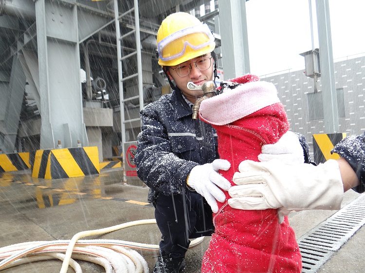 水务集团积极应对雨雪气象，确保出产安全不变运行